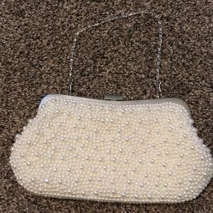 Pearl purse